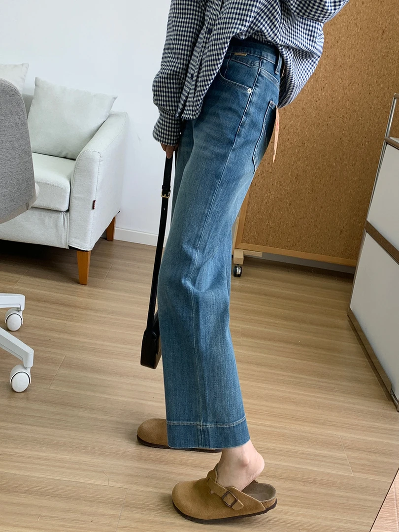 直播链接:2025新款秋冬显瘦高货牛仔奶奶裤女