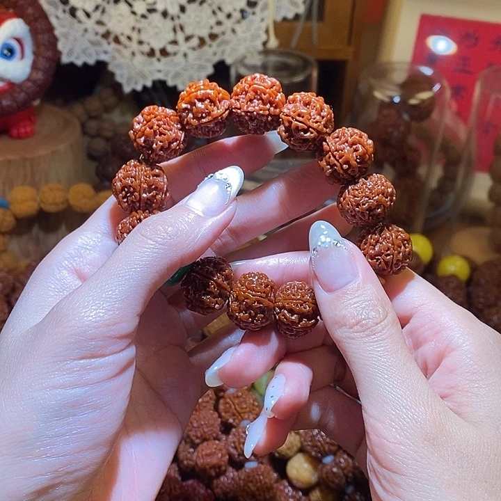 吊坠金刚菩提196玉华素