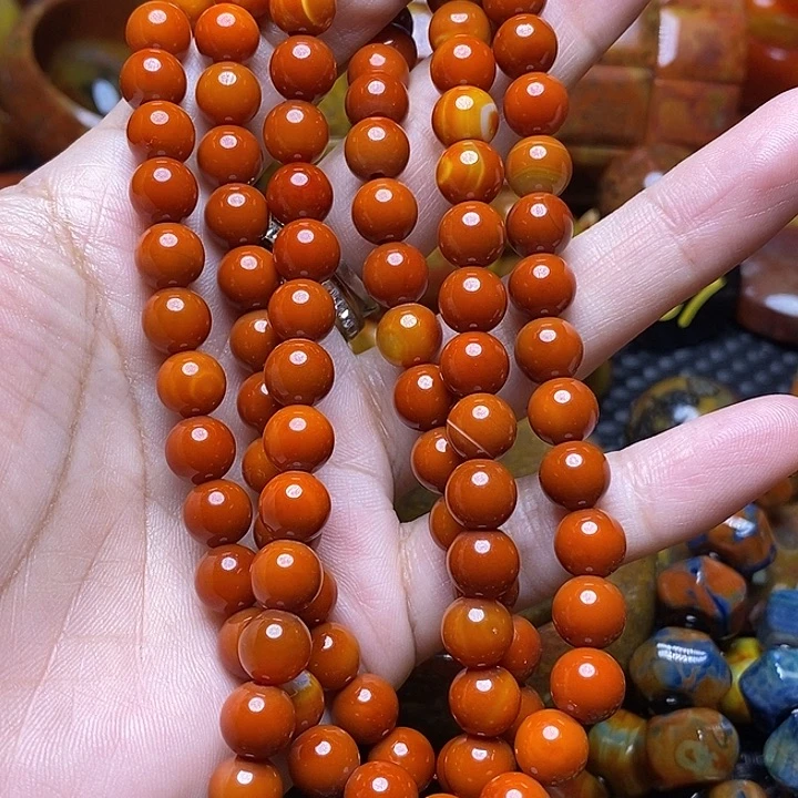 用***0玛瑙/玉髓未镶嵌颈饰