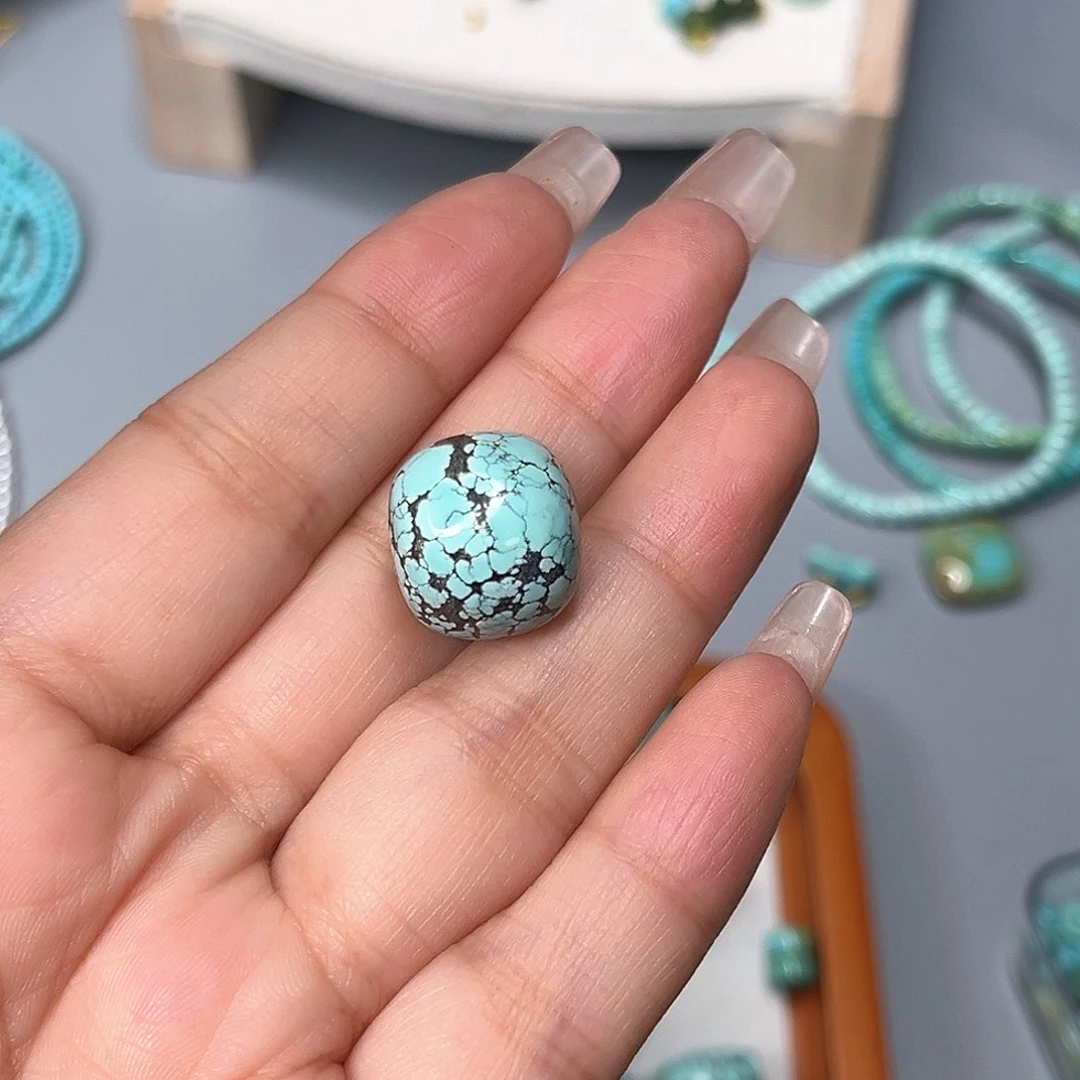 绿松石未镶嵌珠宝半成品