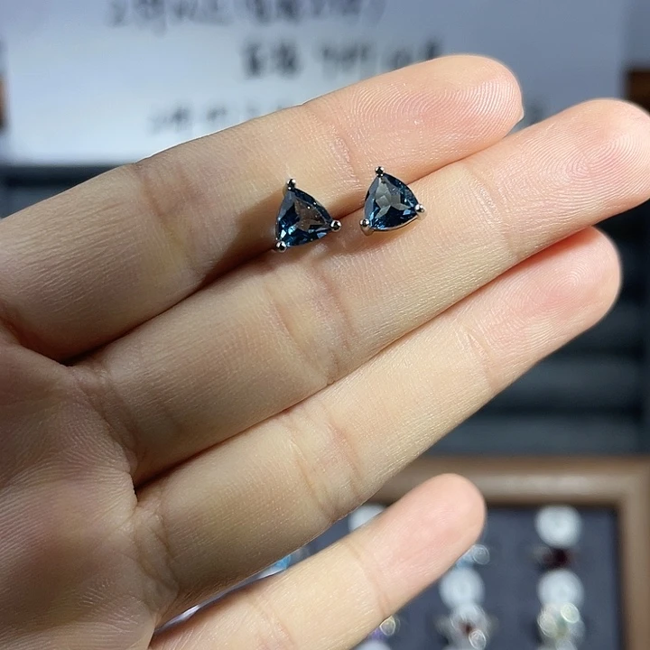 银S925镶嵌烟晶戒指