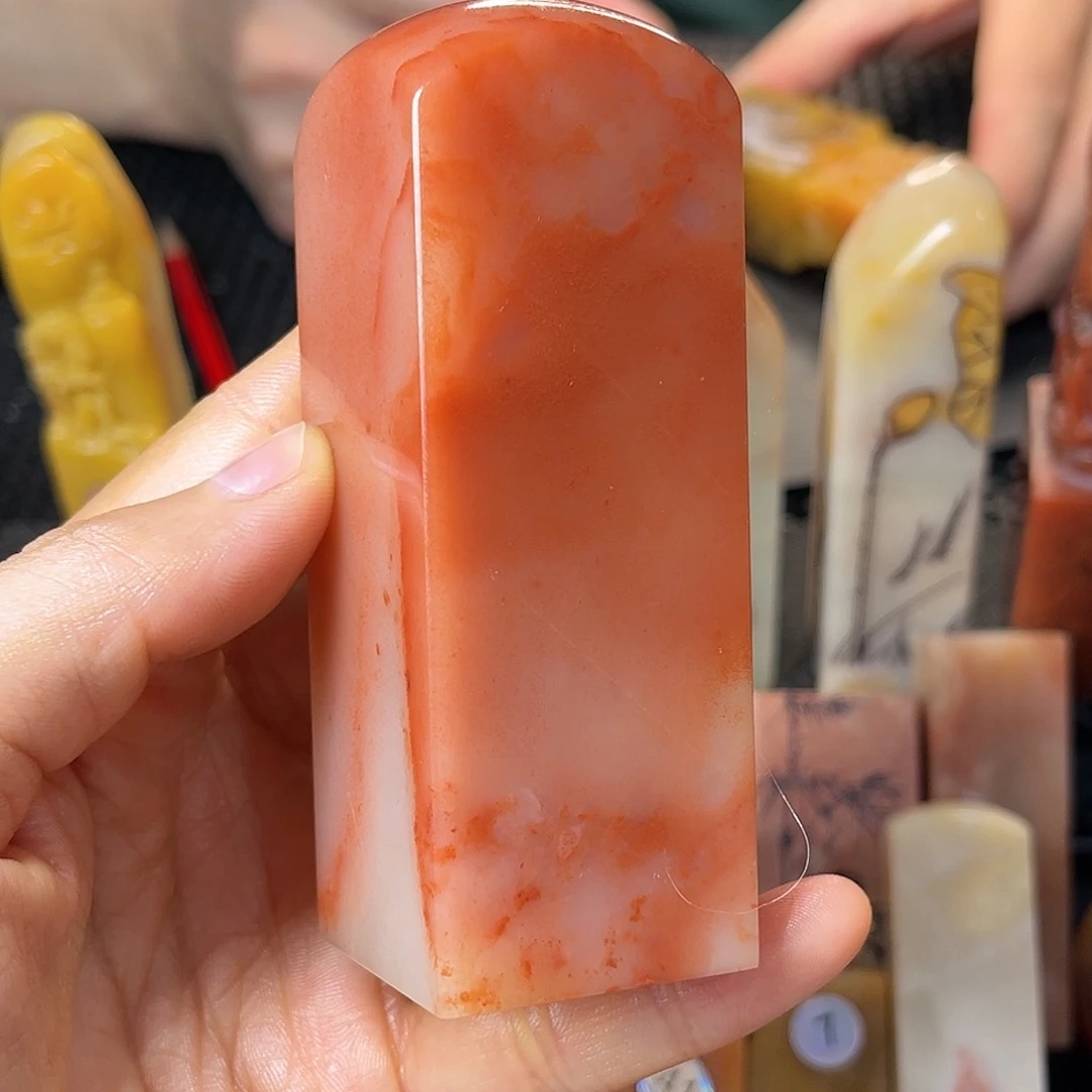 寿山石印石这种现象很明显了呢