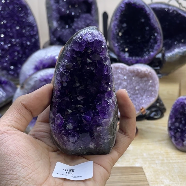 未镶嵌大型摆件（非配饰）紫晶