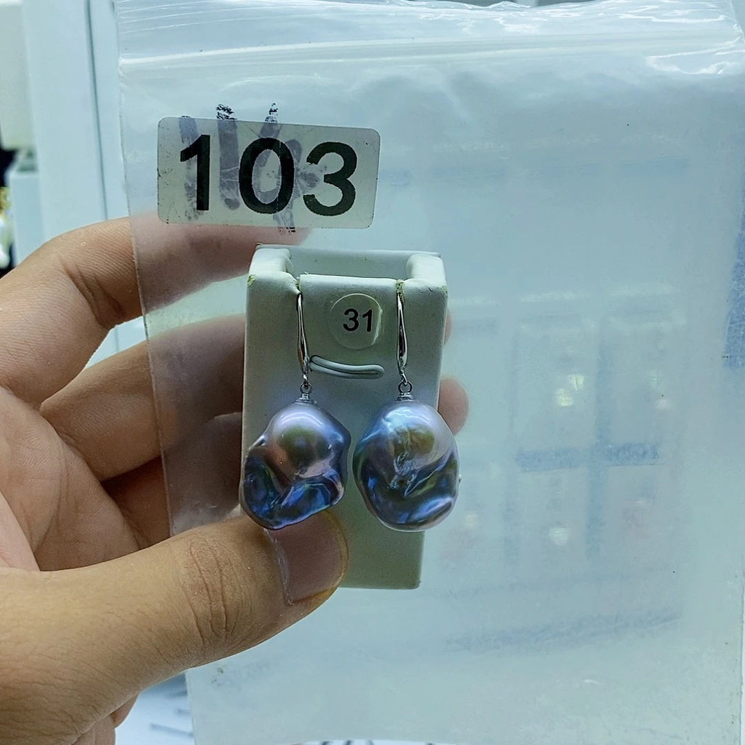 颈饰合金淡水珍珠