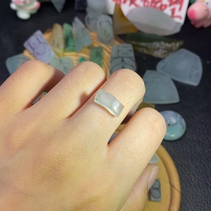 未镶嵌定制翡翠翡翠