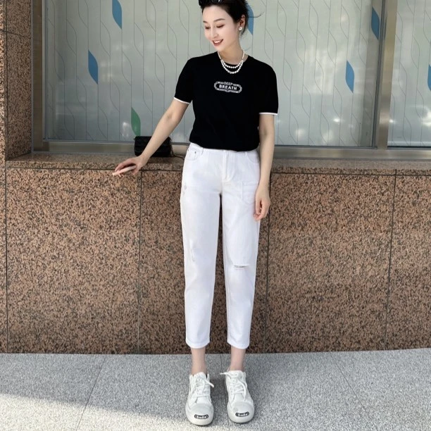 阿玛施新款女装显瘦休闲白色破洞破洞裤女款2025新款爆款5100078