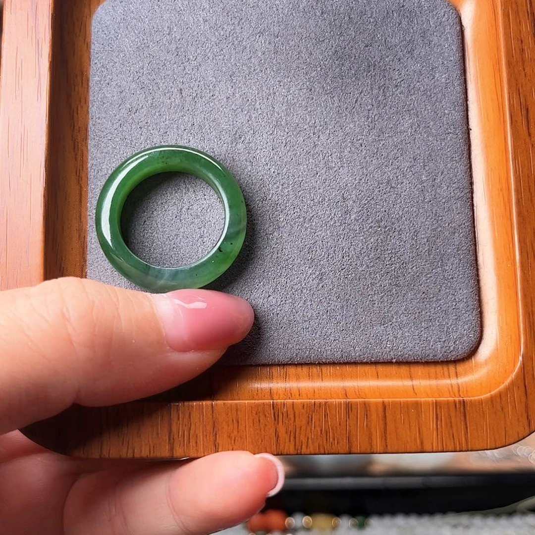 颈饰未镶嵌和田玉L*i