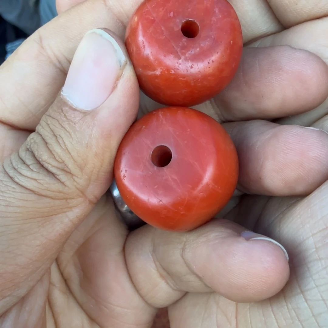 优***7颈饰未镶嵌南红玛瑙