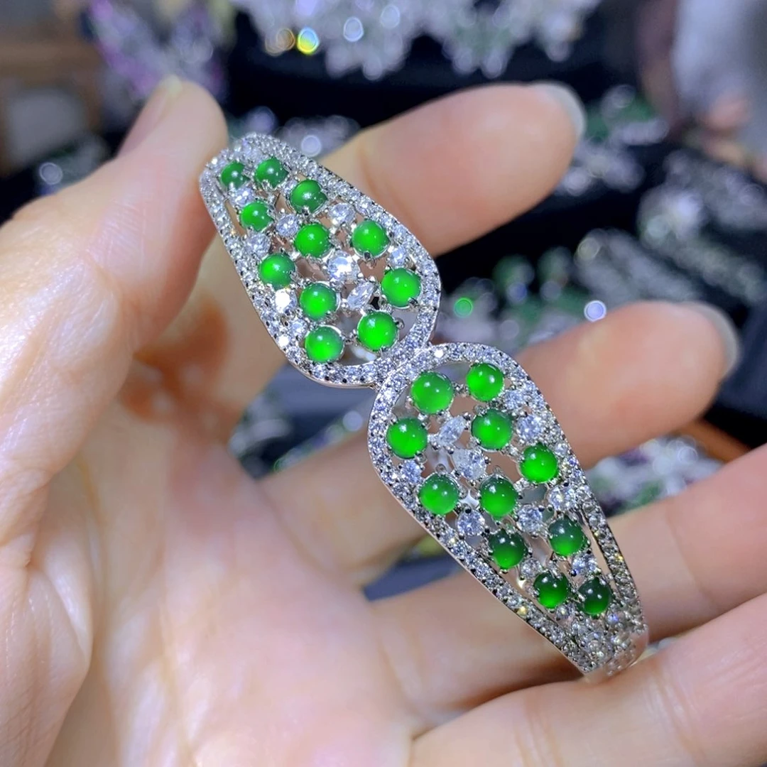 翡翠颈饰银S925镶嵌天然翡翠