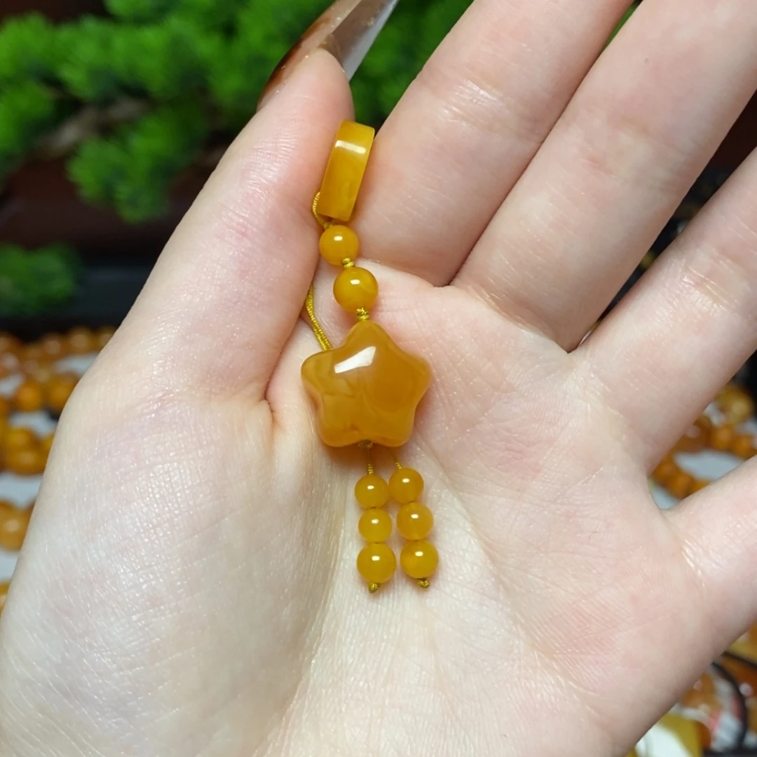 【闪购商品】蜜蜡吊坠(不含链)未镶嵌滴流