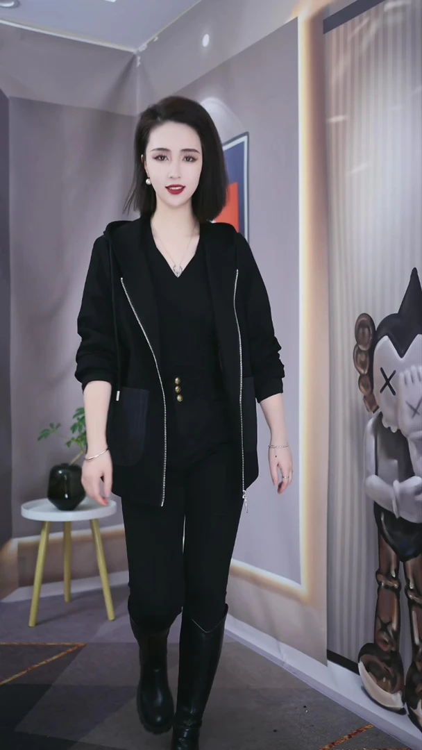 【上新定制】H.G6011#女士新款减龄百搭黑色外套