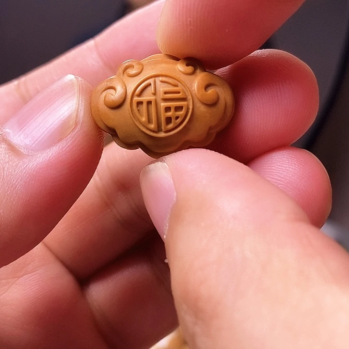 橄榄核吊坠橄榄球赛