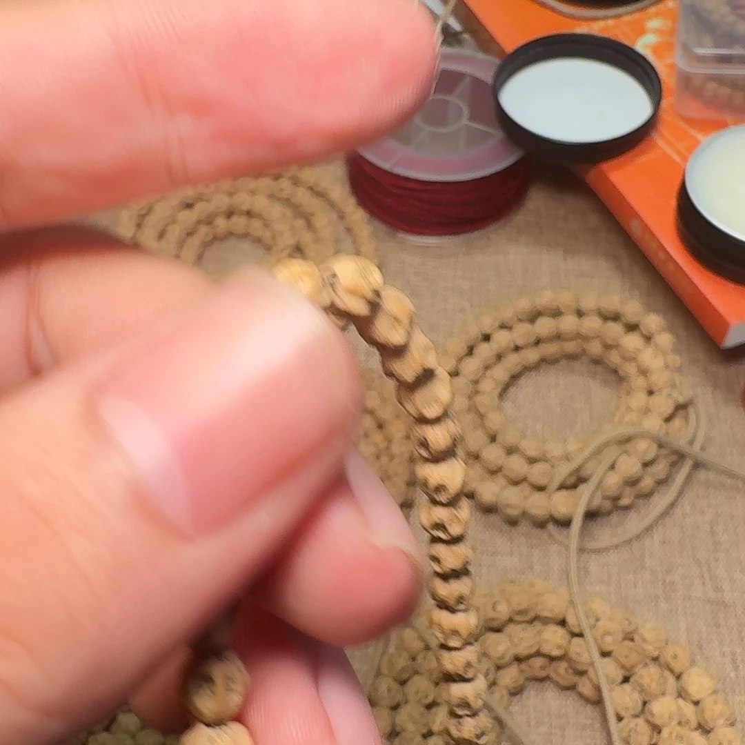 浪***存柏香籽/百香籽吊坠