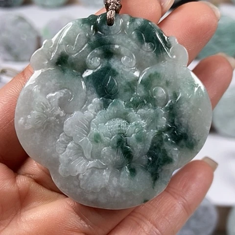 翡翠颈饰未镶嵌花开富贵福利