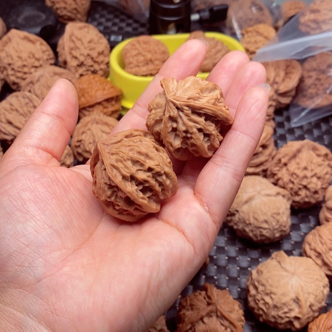 吊坠桃核明*文玩核桃