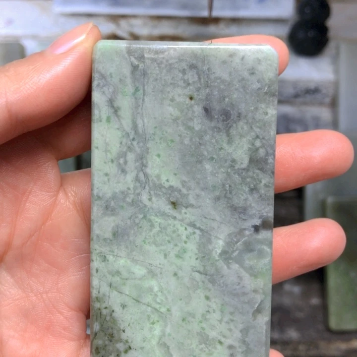 未镶嵌和田玉车挂