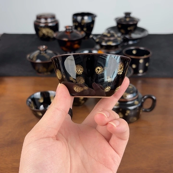 瓷点彩鹧鸪斑卧足缸杯