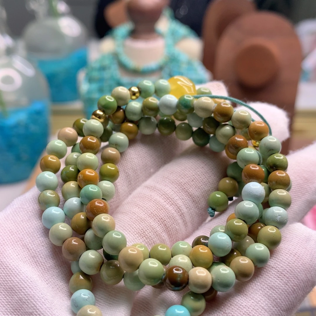 绿松石未镶嵌饰品