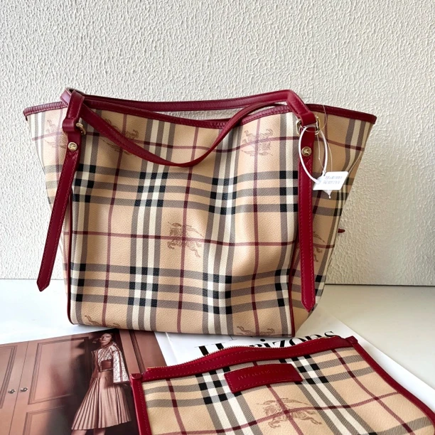 99新 BURBERRY/博柏利 XM/暗红战马格纹子母Tote水桶包AR03915024