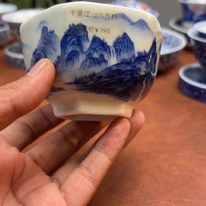盖碗山水六方杯景德镇发货