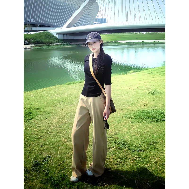 初秋新款老钱风搭配一整套小众复古风古着感短袖卡其色长裤套装女