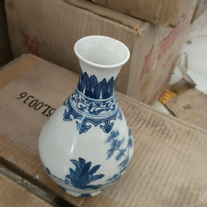 摆件陶瓷盘子碗啥都有