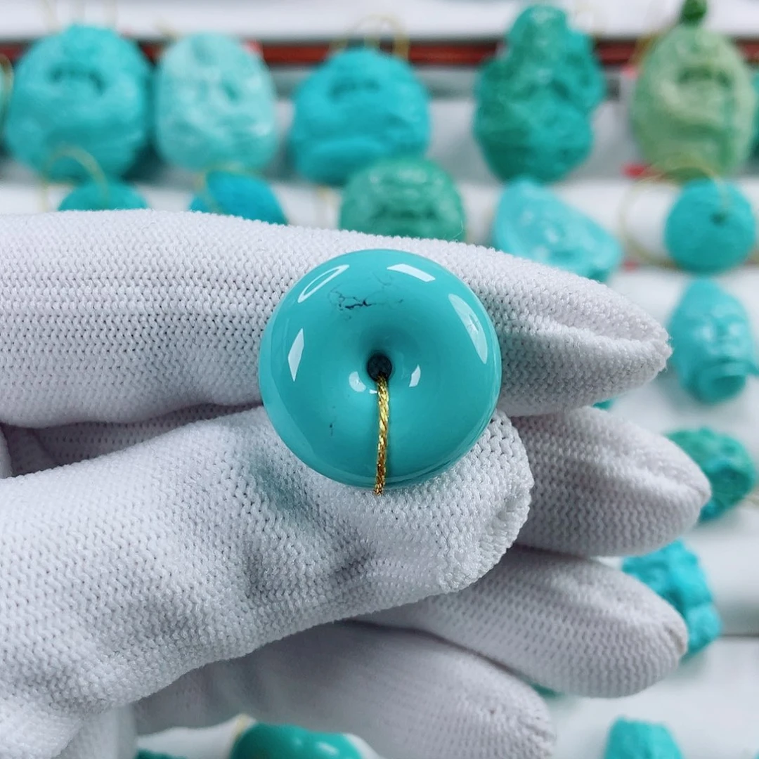 绿松石未镶嵌车挂