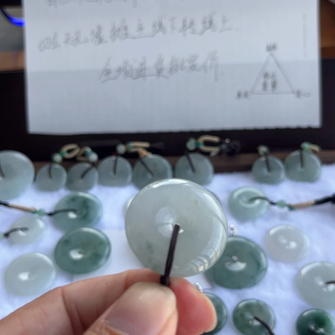 翡翠未镶嵌颈饰天然缅甸翡翠a货平安扣30.4*7