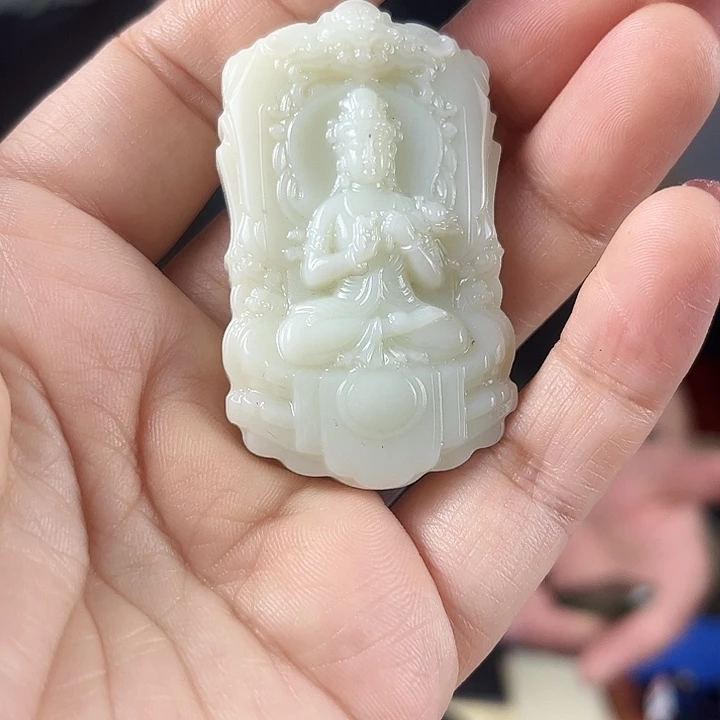 颈饰未镶嵌和田玉