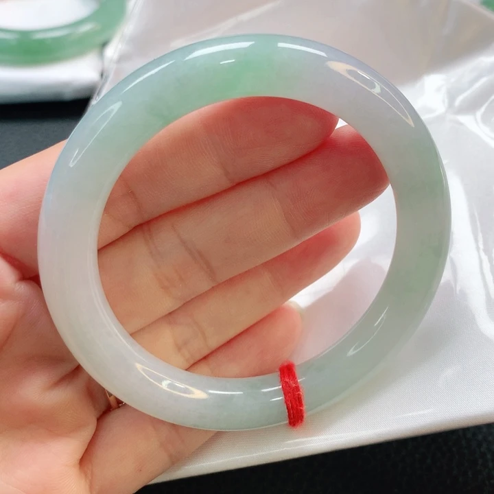 未镶嵌手镯翡翠55圆