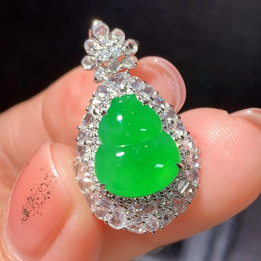 翡翠18K金镶嵌吊坠(不含链)