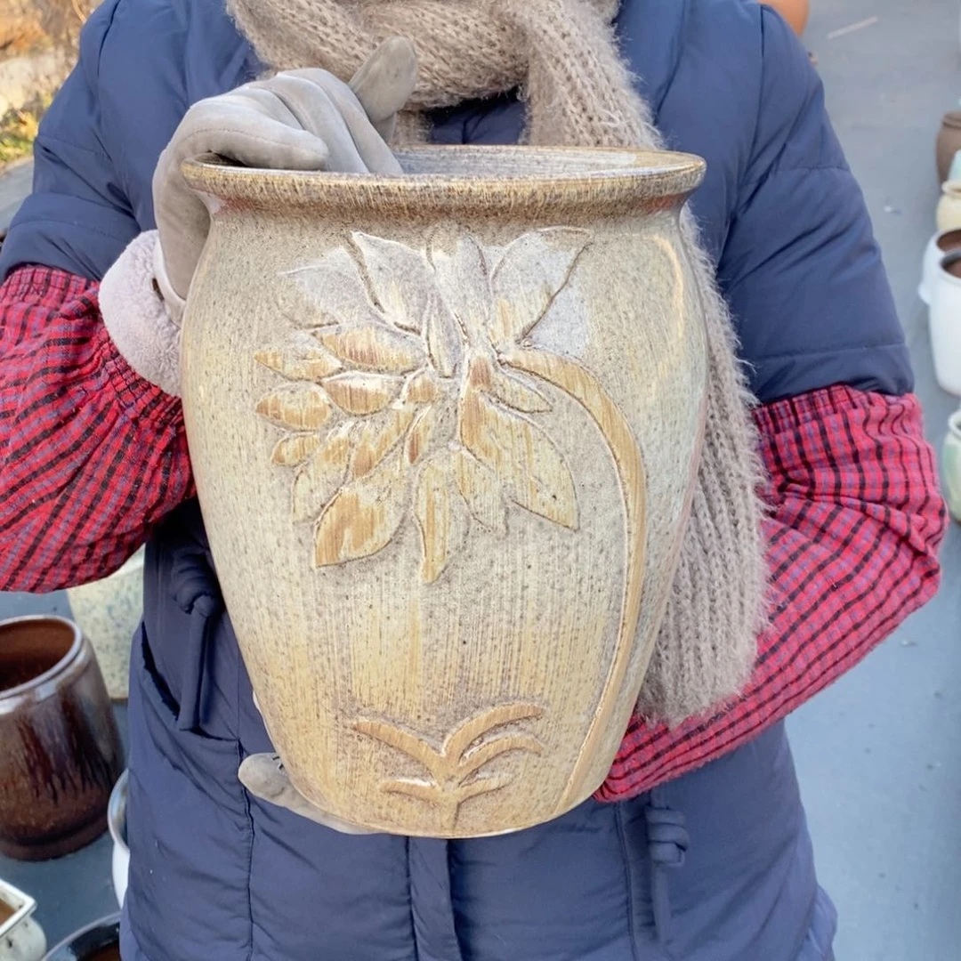 红陶口20高25～～～