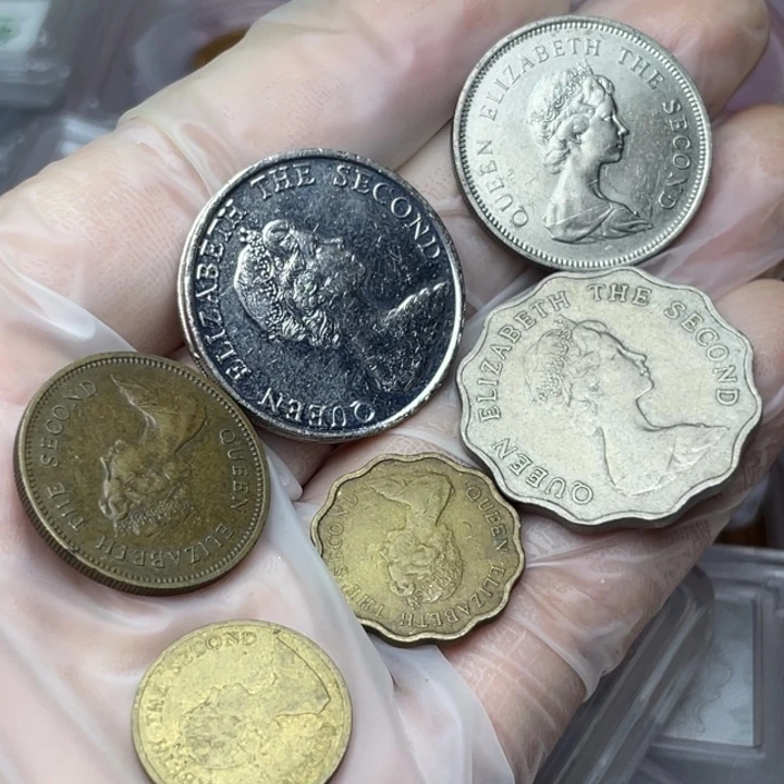 其他普通金属香港早期硬币一套