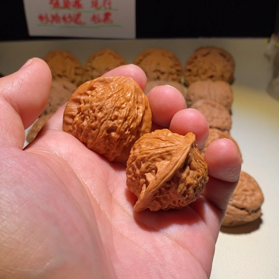 F***张文玩核桃把件七步沟0179