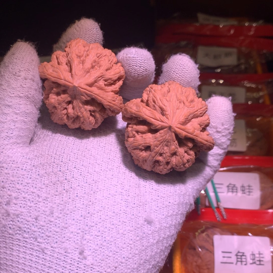 余***年全品无修大粗筋手把件