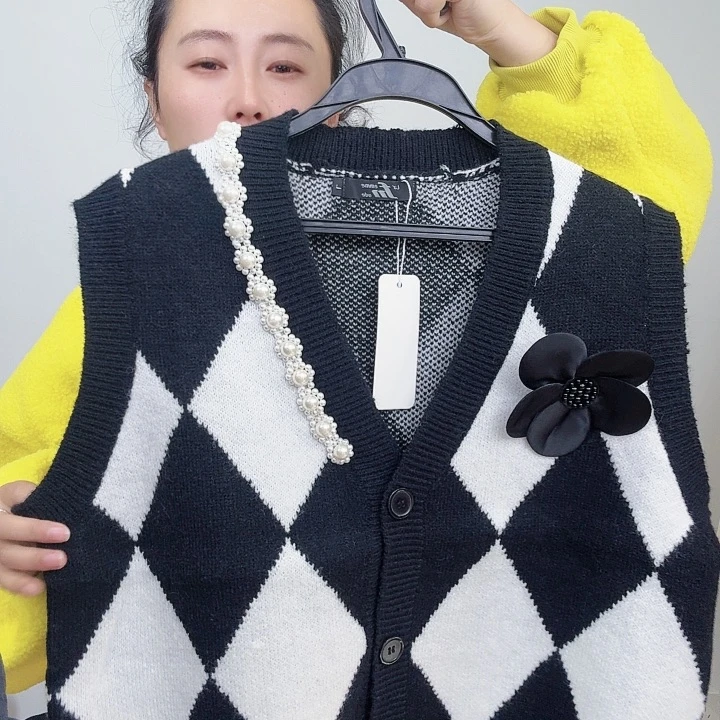 宠粉漂亮妹妹的美衣