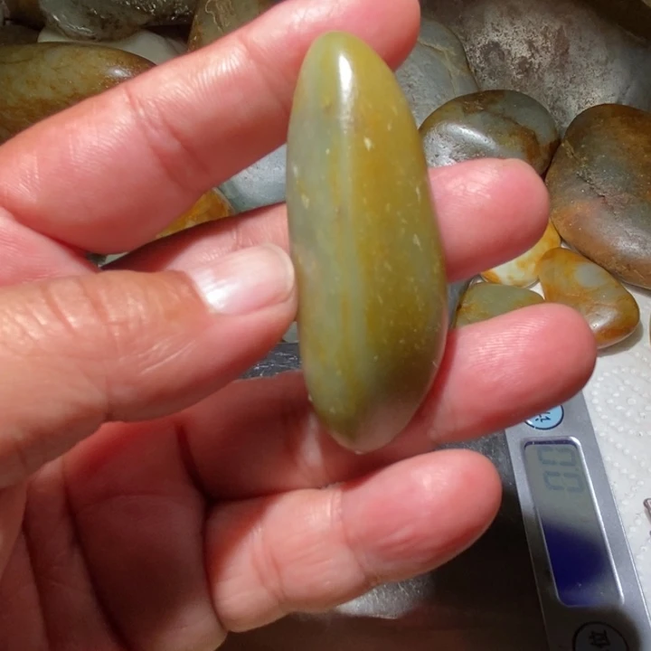 和田玉（子料）未镶嵌颈饰