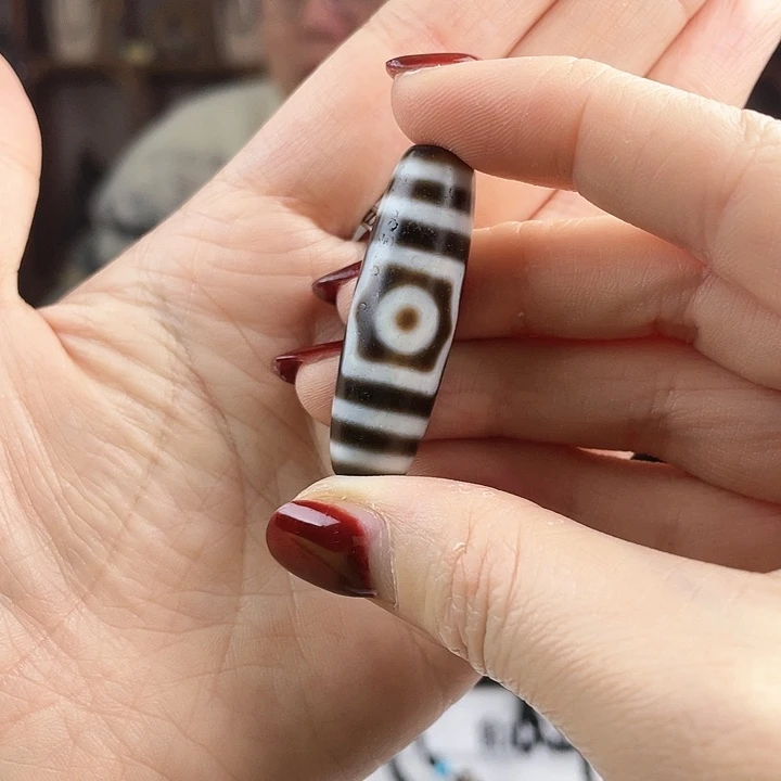 玛瑙/玉髓颈饰合金黑**力