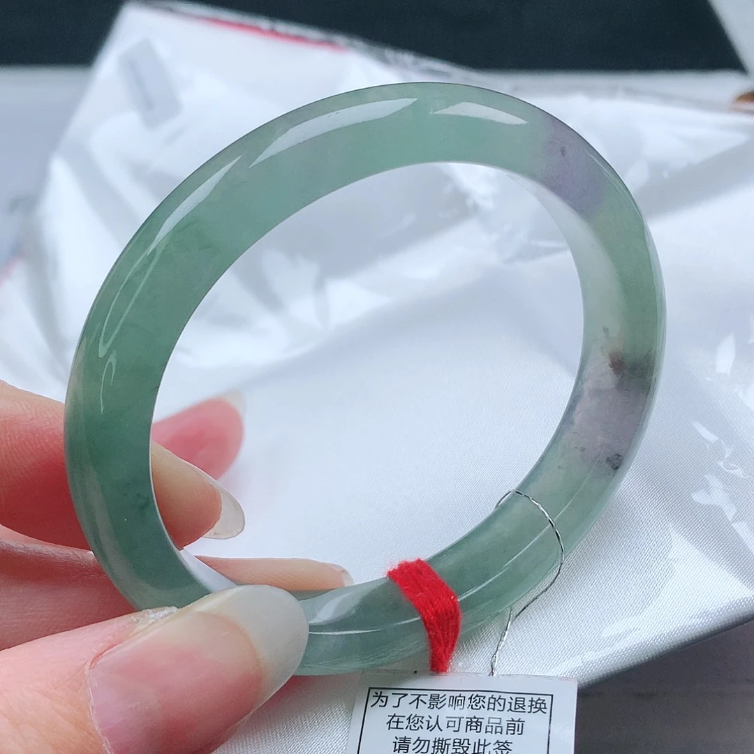 翡翠手镯未镶嵌54贵