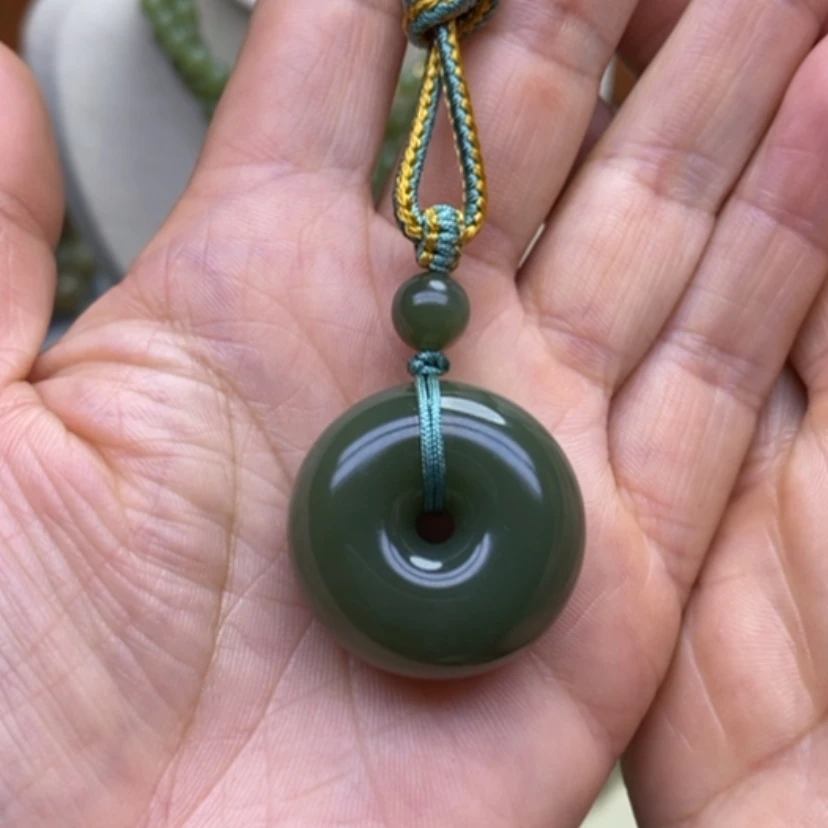 【闪购商品】未镶嵌岫岩老玉（透闪石质玉）挂件用****4