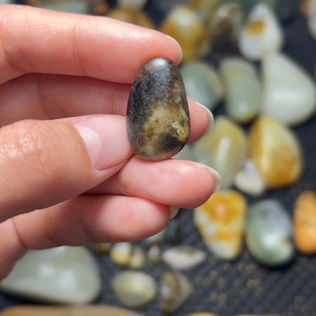 和田玉未镶嵌挂件B24