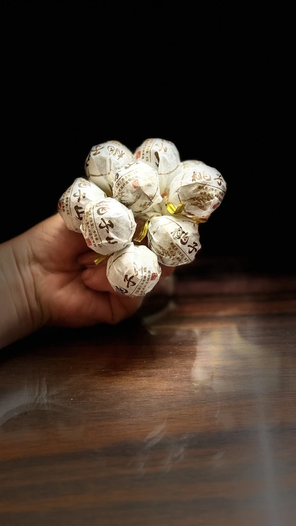 桃子山·8g生茶龙珠 【马拉菲尔茶厂】