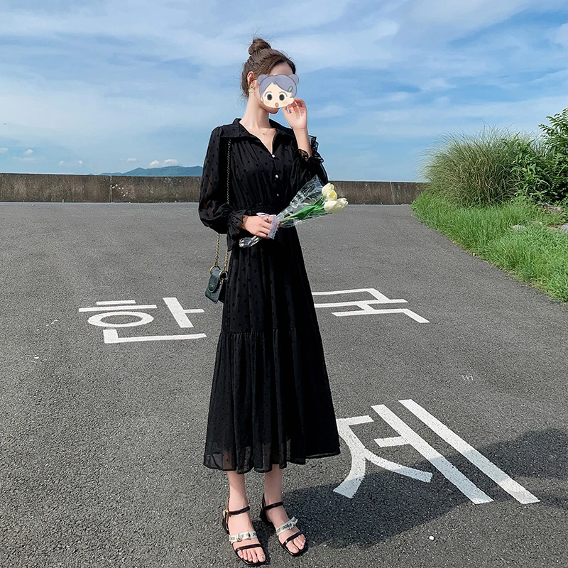 法式赫本风黑色连衣裙女早秋2025新款高端精致垂坠感气质显瘦长裙