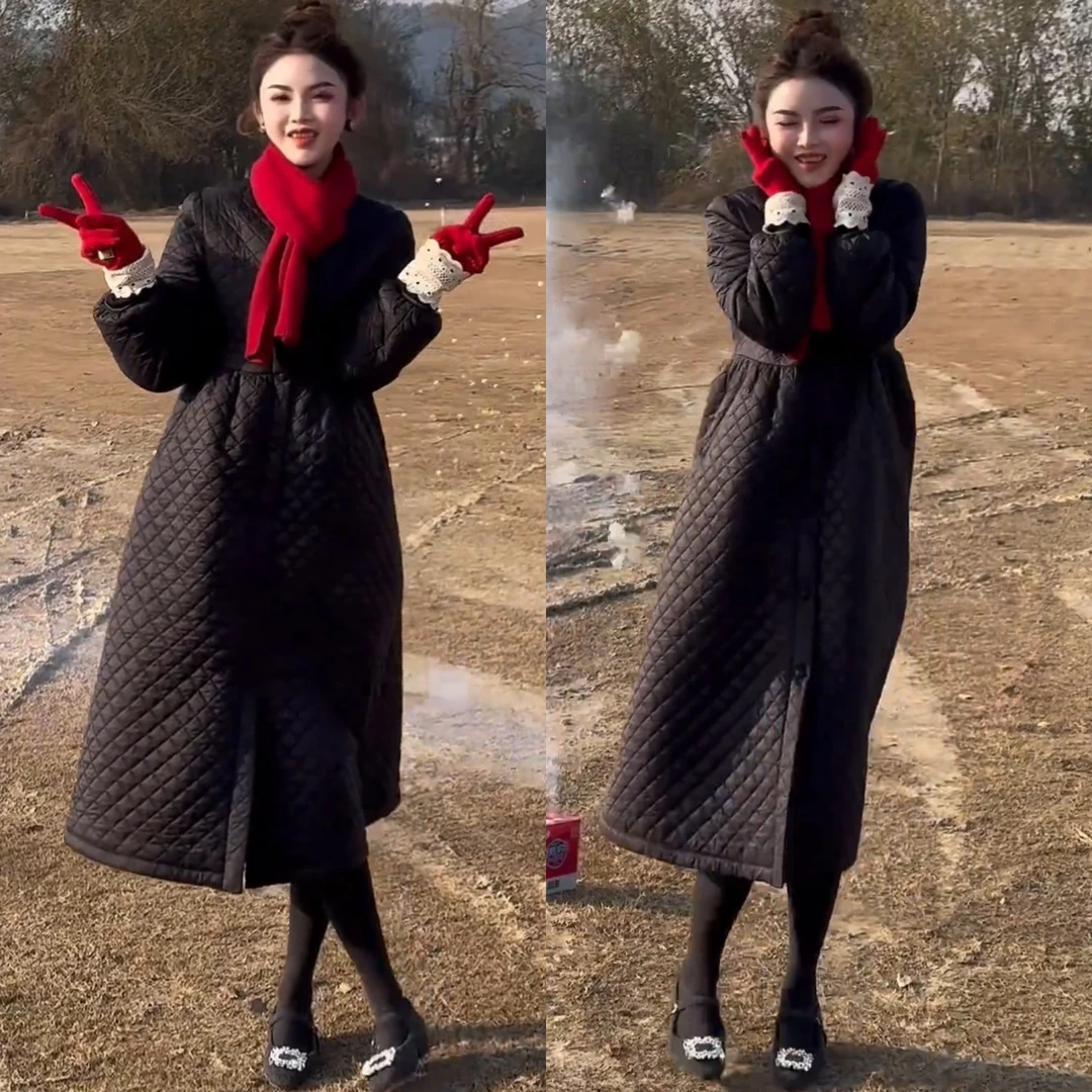 赫本风收腰连衣裙棉服女2024冬季新款韩版加绒加厚外套中长款风衣