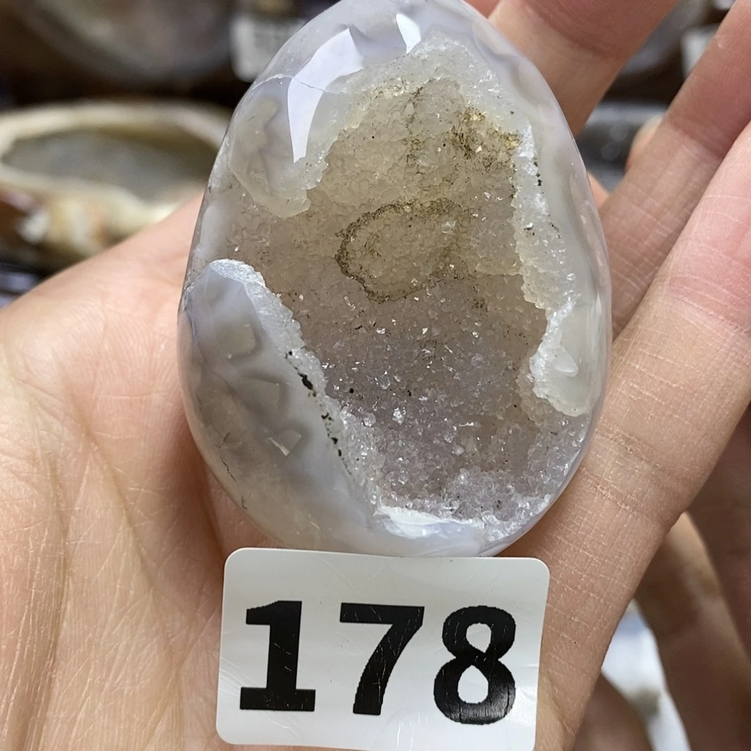 玛瑙/玉髓未镶嵌玛瑙摆件