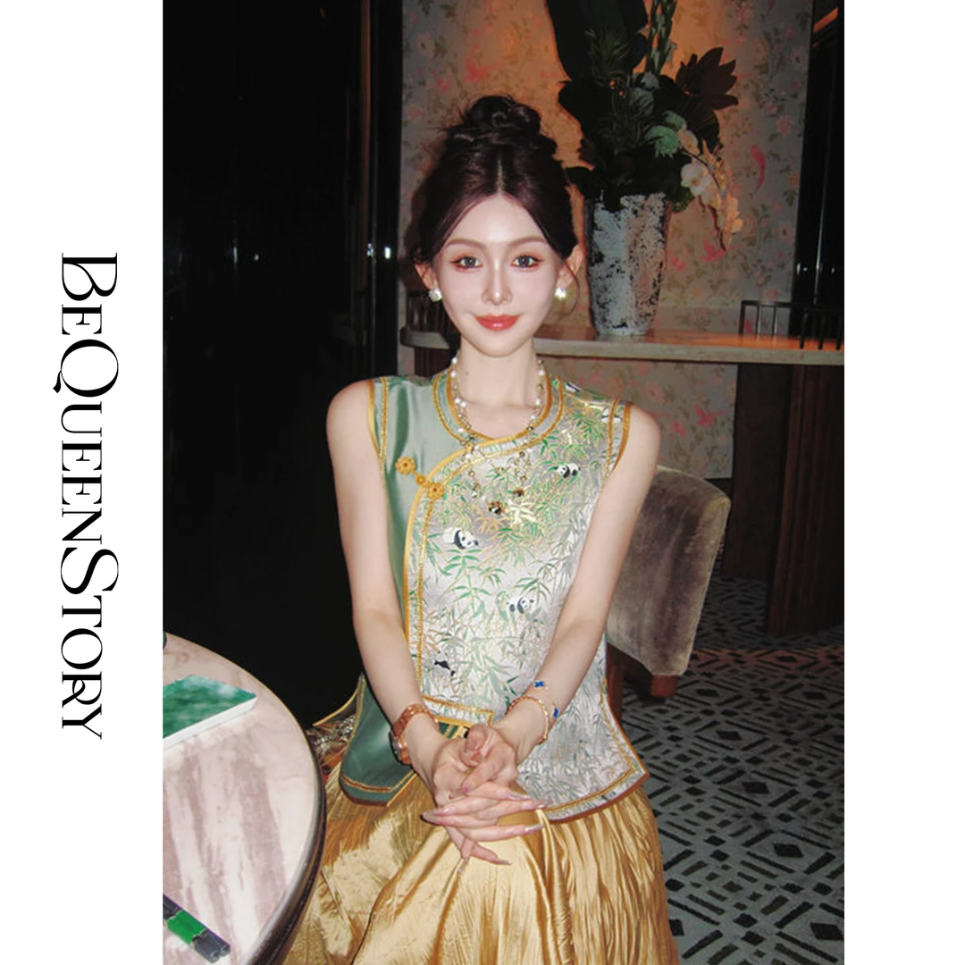 余潇潇【国潮熊猫】新中式国风羊毛宋锦桑蚕丝撞色拼接传统马甲上衣