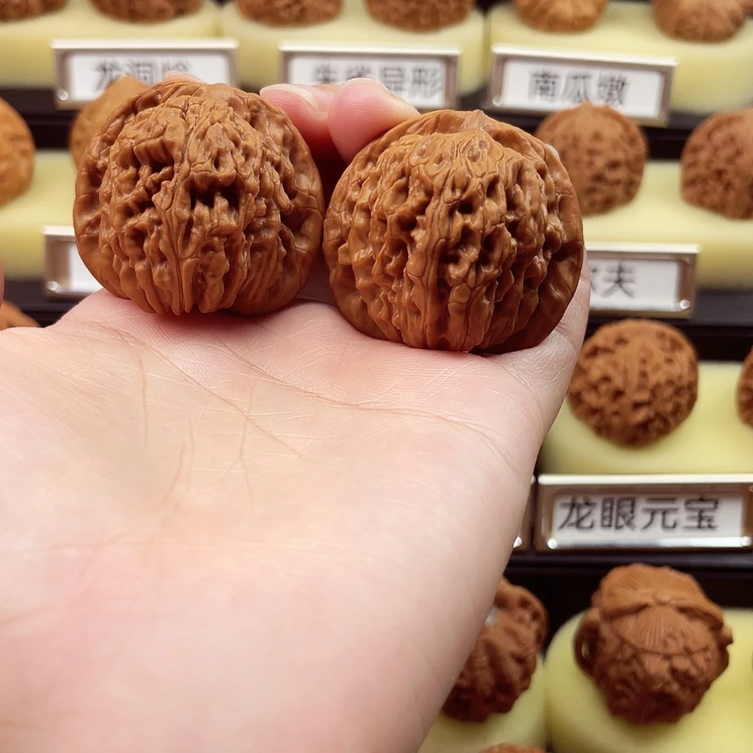 文玩核桃把件M****图四座楼39尺9019