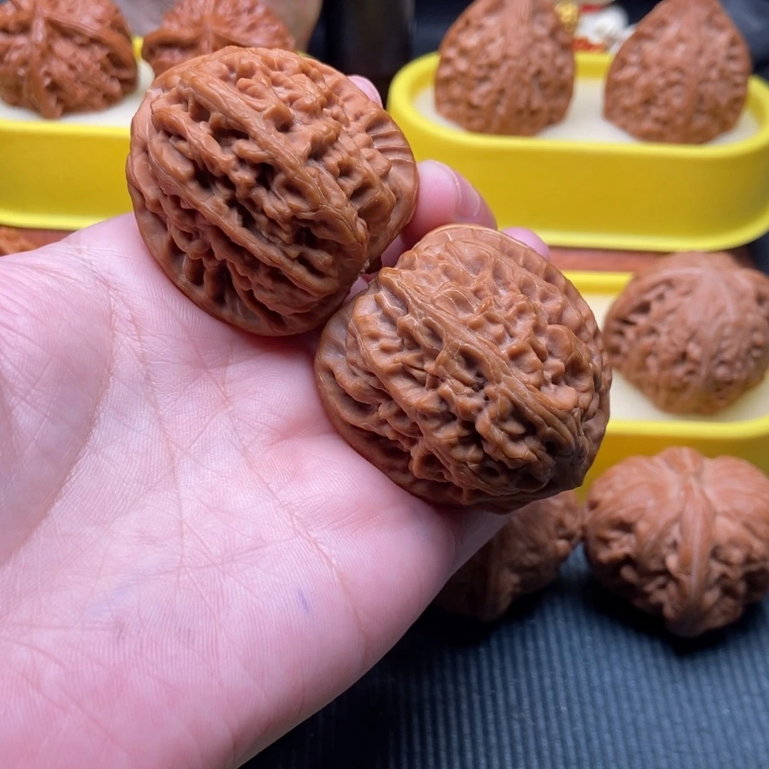 吊坠文玩核桃全品红锦鲤