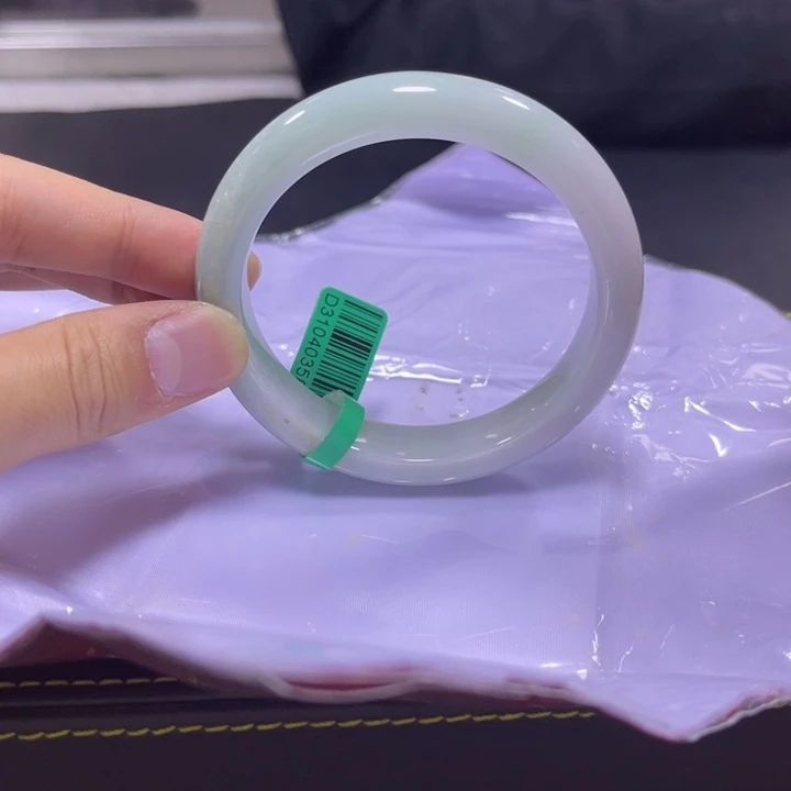 翡翠手镯未镶嵌天然A货翡翠缅料手镯多样性发货团购发一件