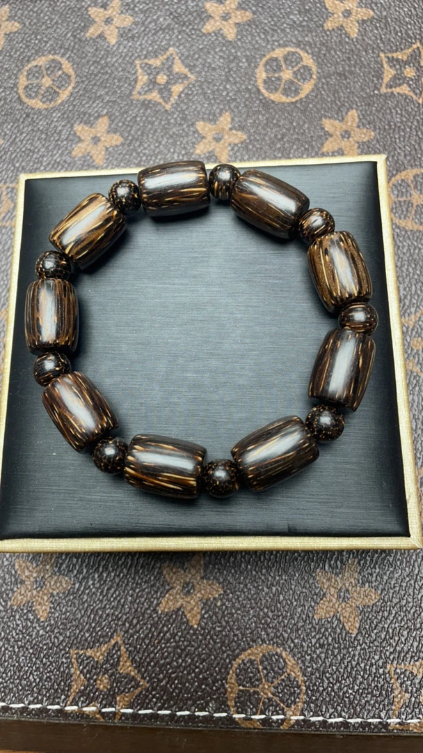 077沉木单圈13mm桶珠